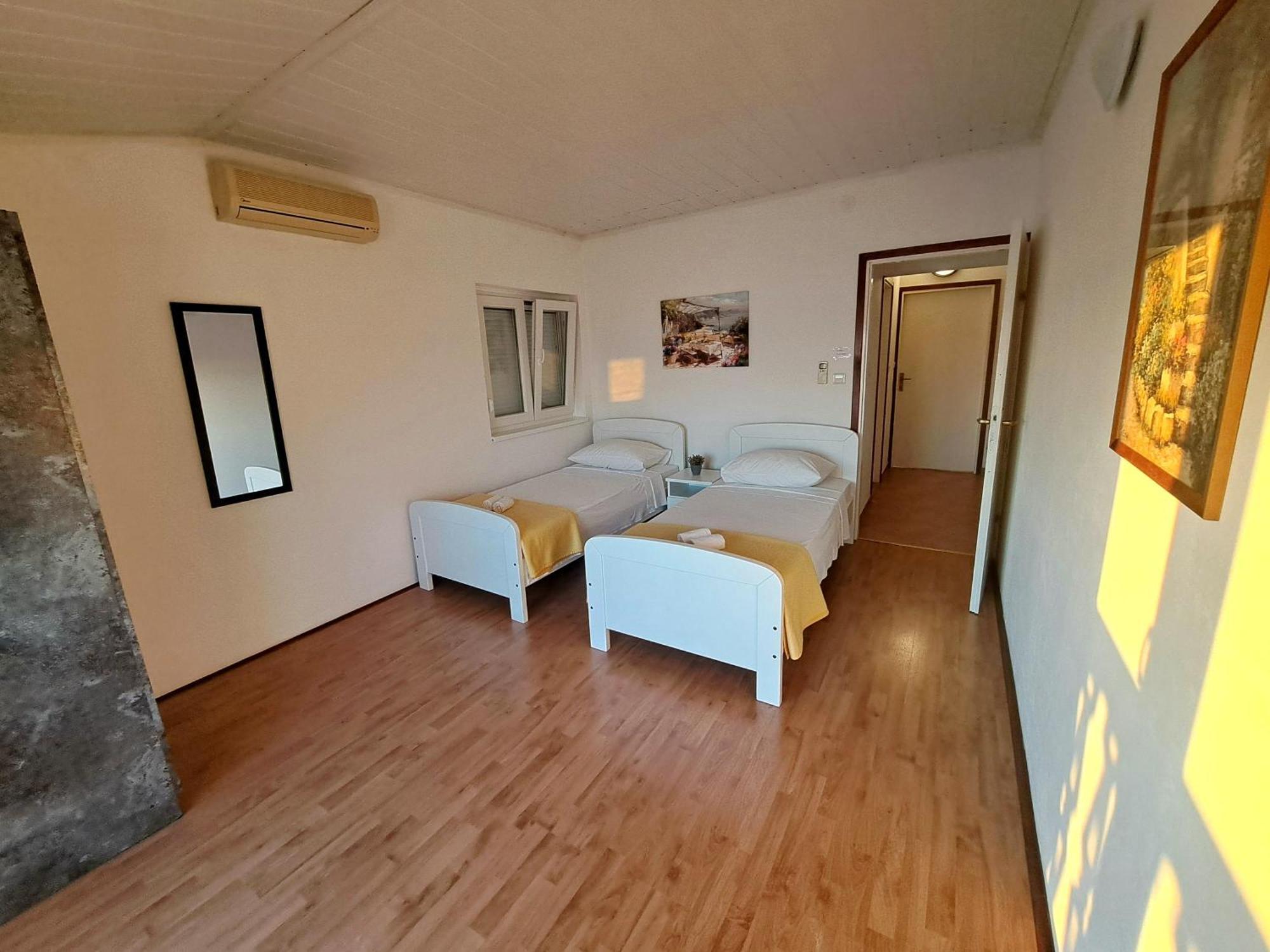 Apartments Maruna มาสเลนีซา ภายนอก รูปภาพ